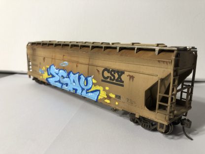 Hopper - CSX - Weathered and Graffiti - Image 3