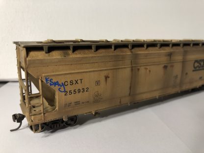 Hopper - CSX - Weathered and Graffiti - Image 6