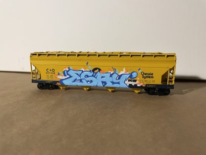 Hopper - Chessie - Graffiti