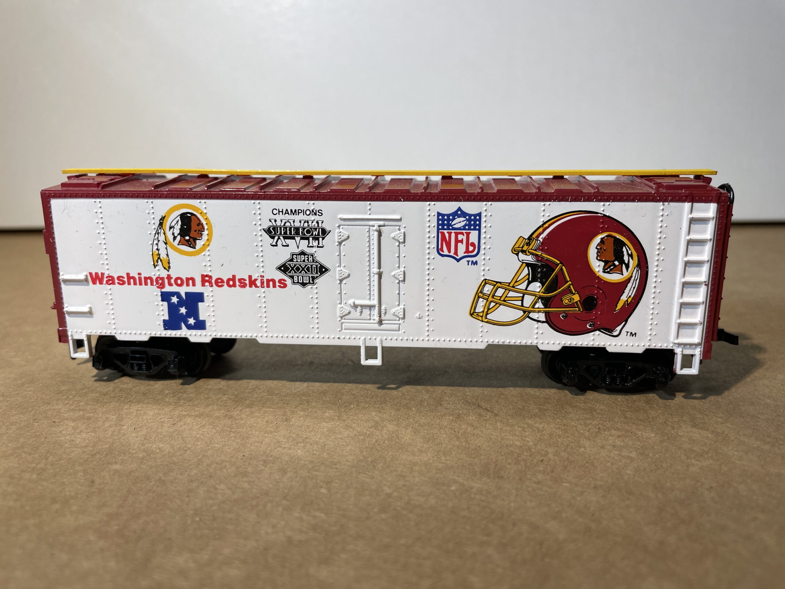 Indianapolis Colts Super Bowl Electric Train Set Collection 